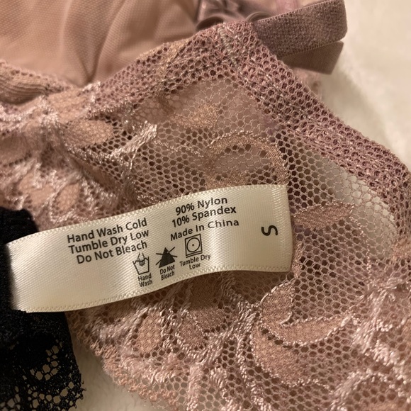 Floral Lace Bralettes - Picture 4 of 4